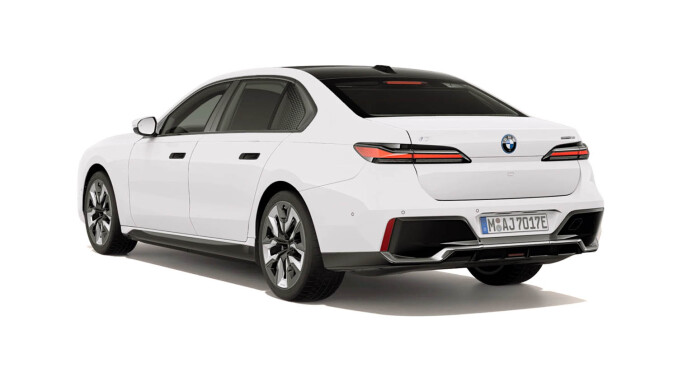 BMW i7 400kW xDrive60 M Sport 105.7kWh 4dr Auto [Ulti Pk] Electric Saloon - Image 2